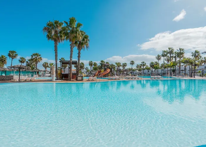 Oasis Fuerteventura קורלחו